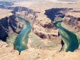 096 Arizona - survol du Lake Powell